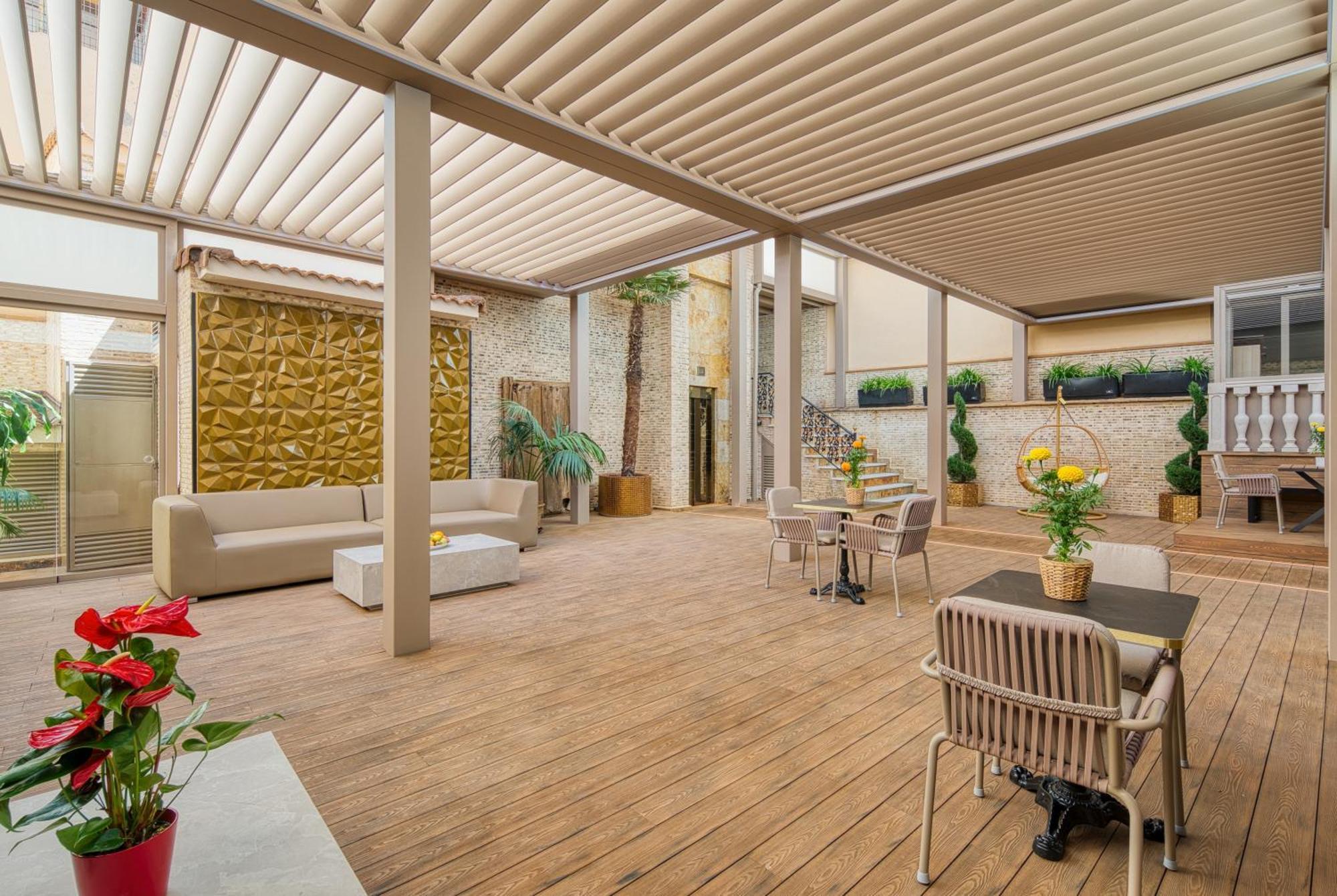 Caballero Errante Madrid Exterior photo