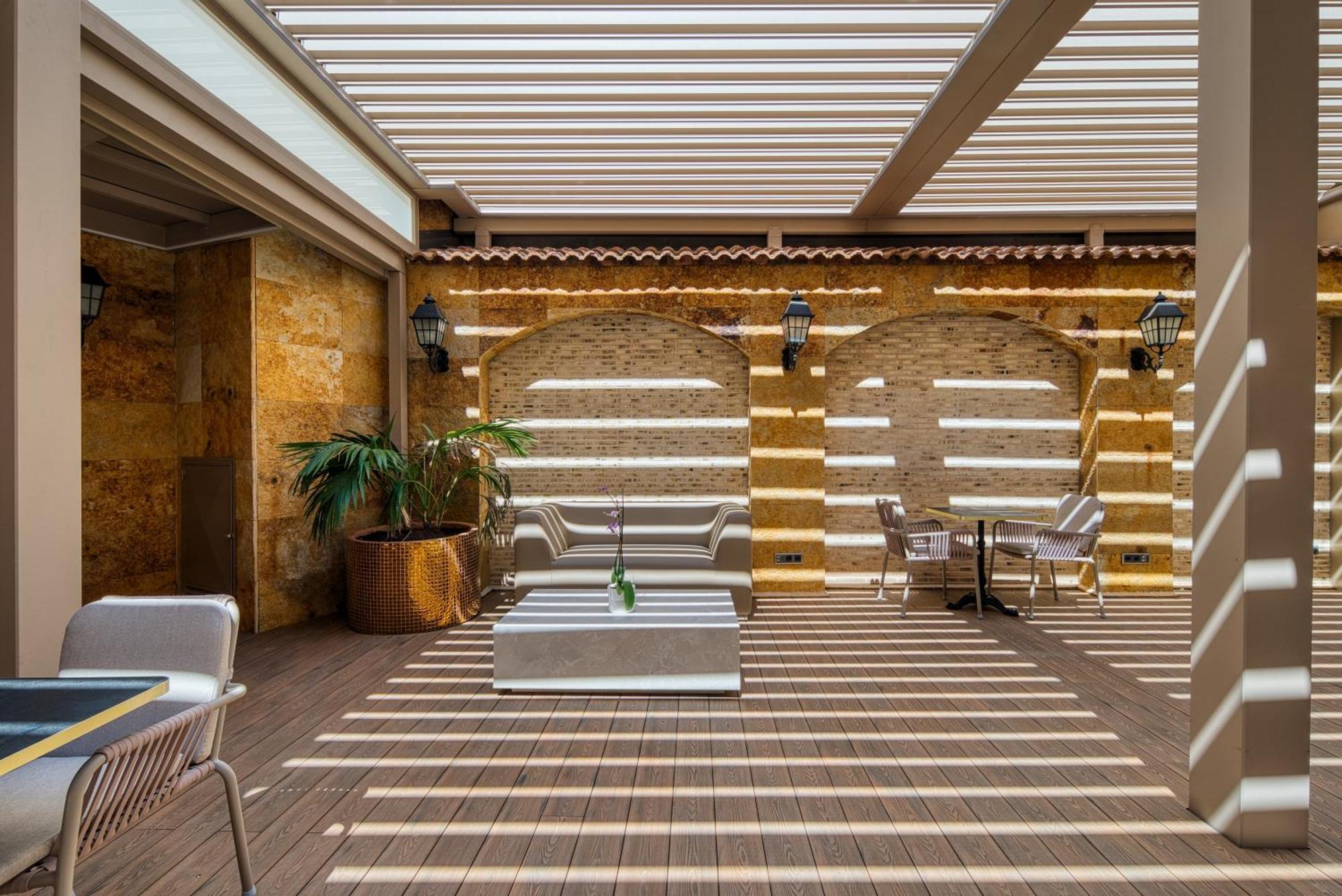 Caballero Errante Madrid Exterior photo
