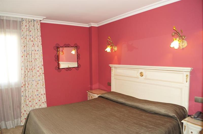 Caballero Errante Madrid Exterior photo