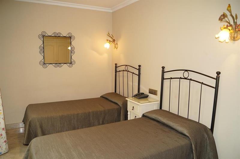 Caballero Errante Madrid Exterior photo